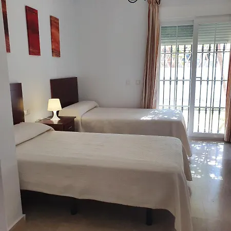 Tess Apartamento Ananda Lauro Golf *